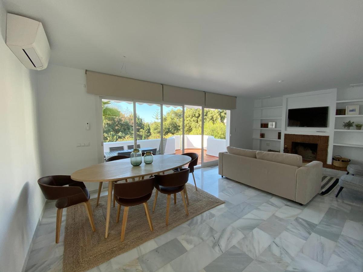 Luxury Apartm Brand Newswimming Poolgolf Apartament *