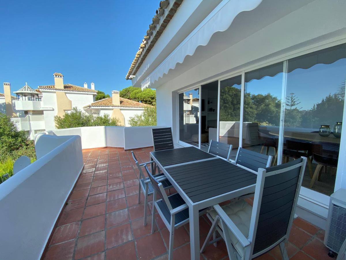 Luxury Apartm Brand Newswimming Poolgolf Apartament Marbella