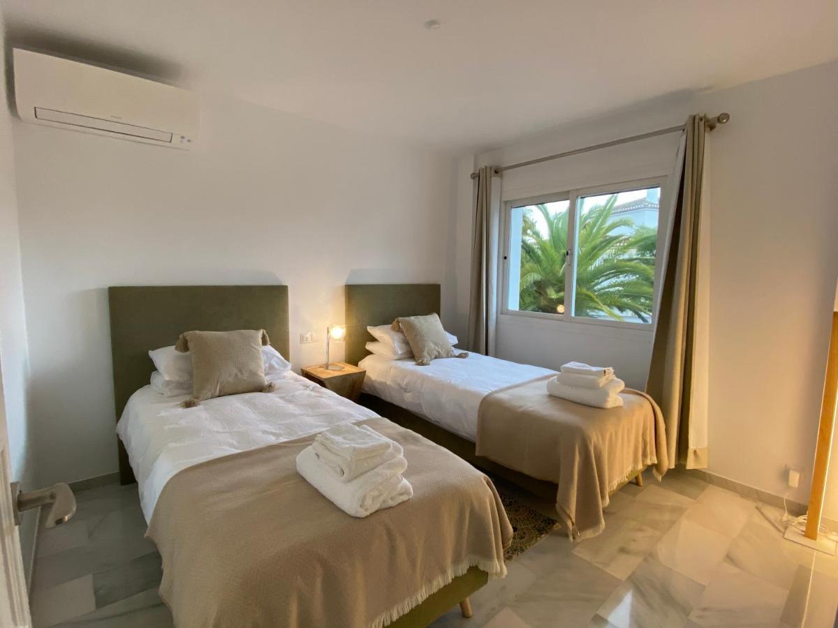 Luxury Apartm Brand Newswimming Poolgolf Apartament *